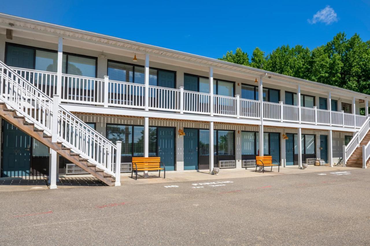 Rivers Rest Resort Toano Екстер'єр фото